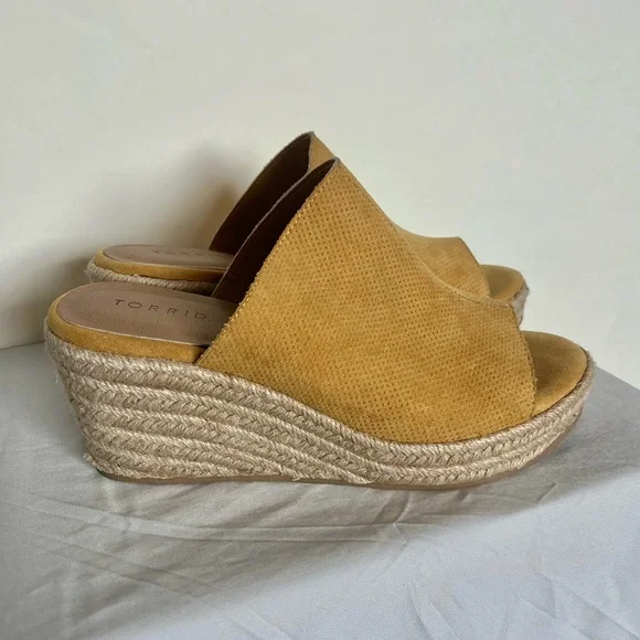 Torrid 9W Platform Espadrille Wedge Sandals - Picture 11 of 13